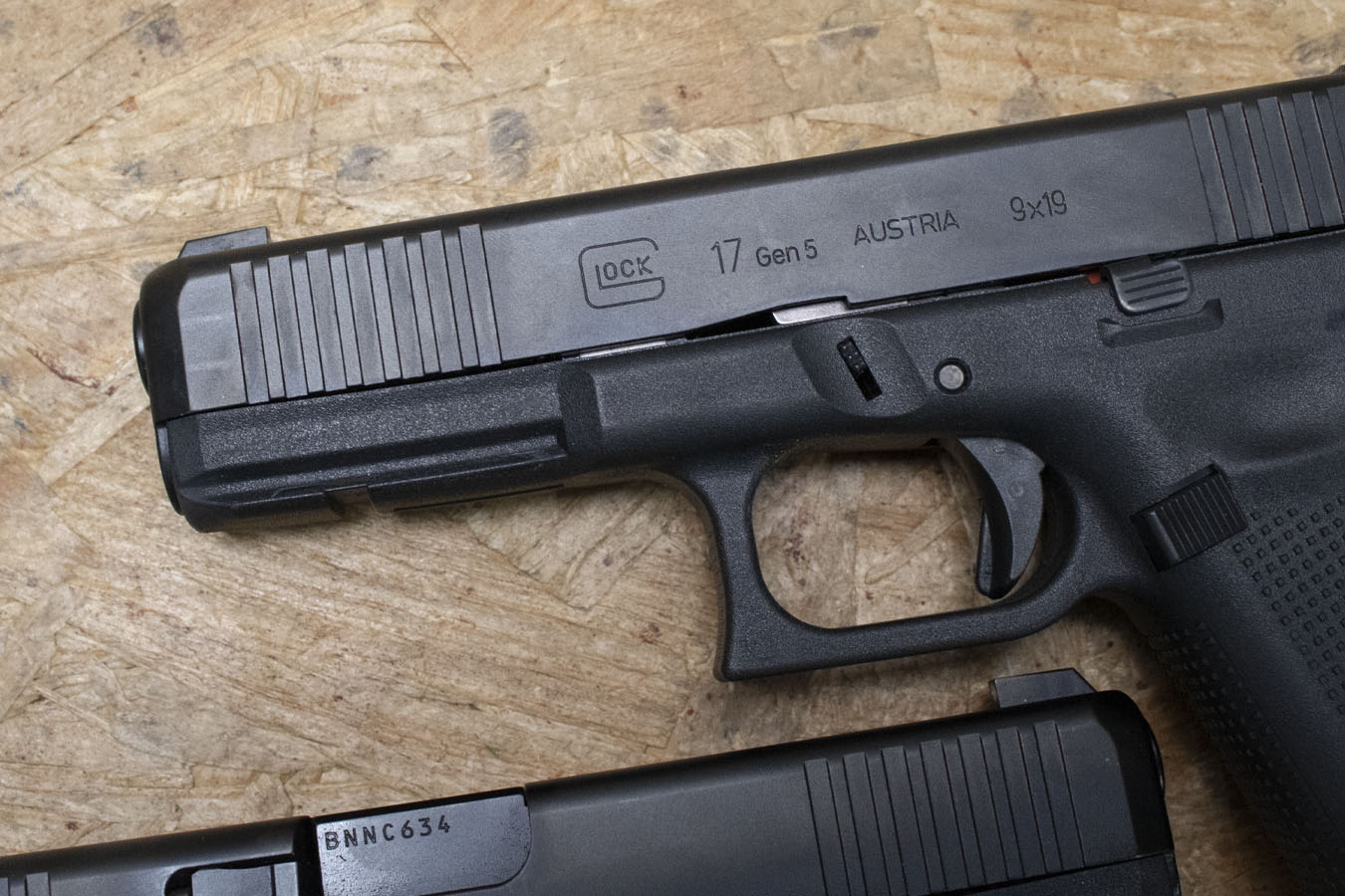 GLOCK 17 Gen5 9mm Police Trade-In Pistols (Fair Condition)